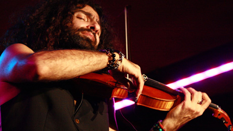 El violinista Ara Malikian. Foto de su web oficial