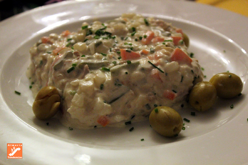 Ensaladilla Rusa para todos en Pimienta Rosa - Almería