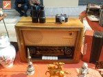 Radio antigua en mercaillo artesanal de Níjar