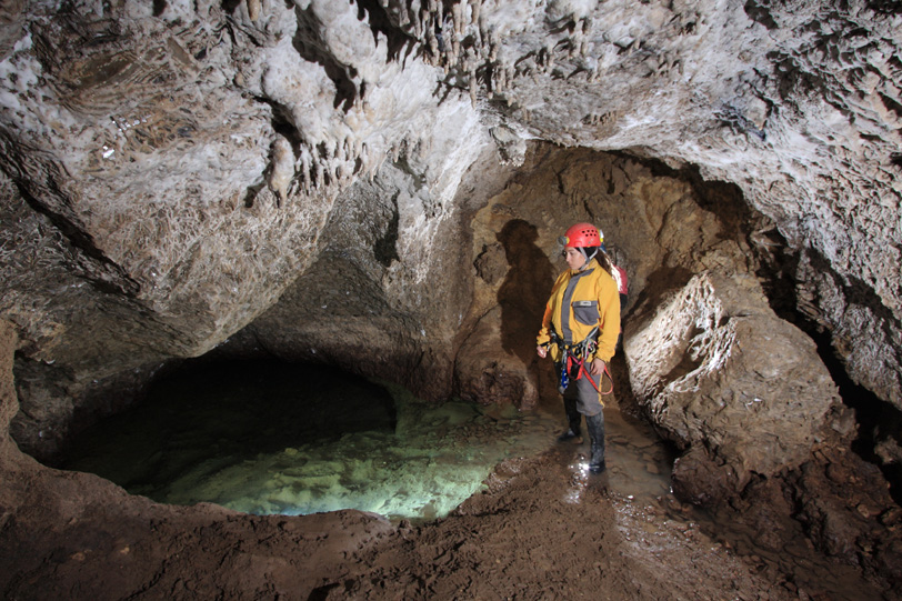 Foto Jose Angel Izquiredo - espeleofoto.com