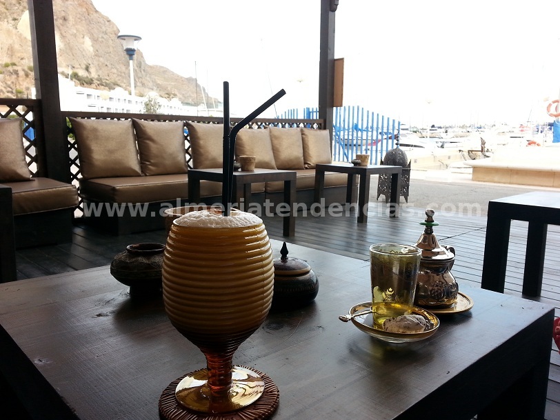 Batido de manzana, canela y té negro en Tetería Samsara